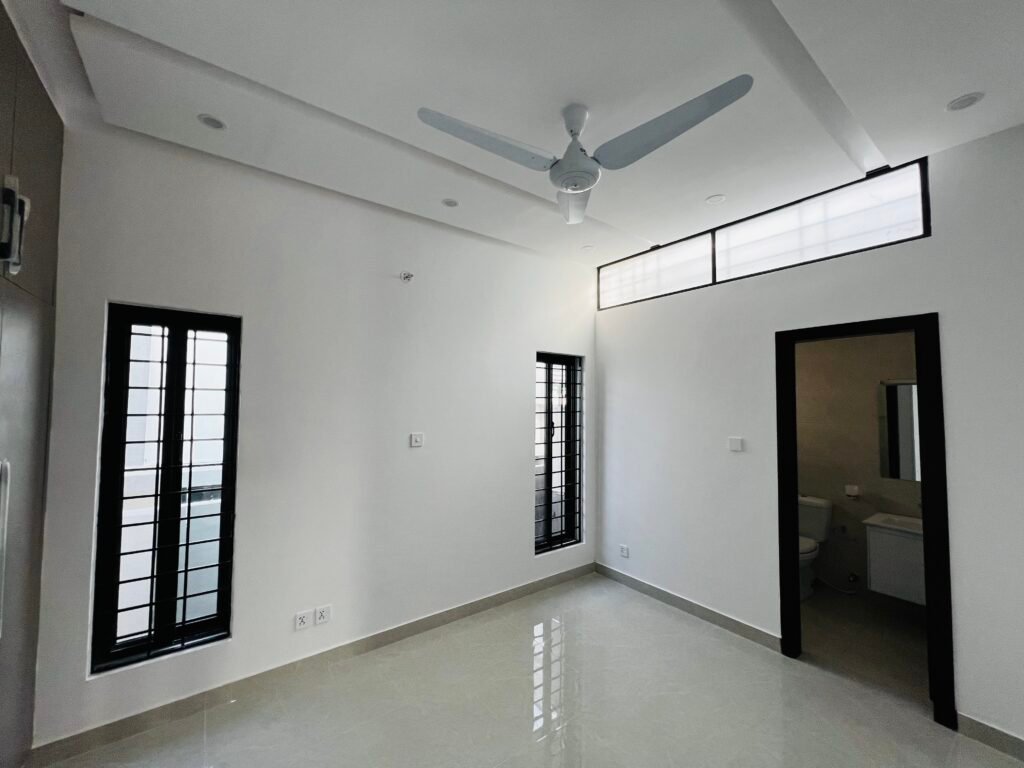 Internal Images of Hussain and Naesens Property in Mumtaz City, Islamabad